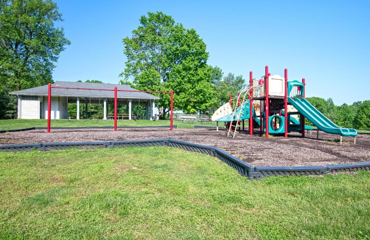 Barren River Lake State Resort Park Lucas Exterior photo